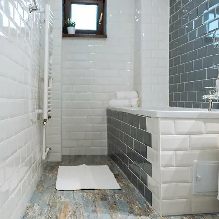شقة Amazing View - 3br - Piata Unirii