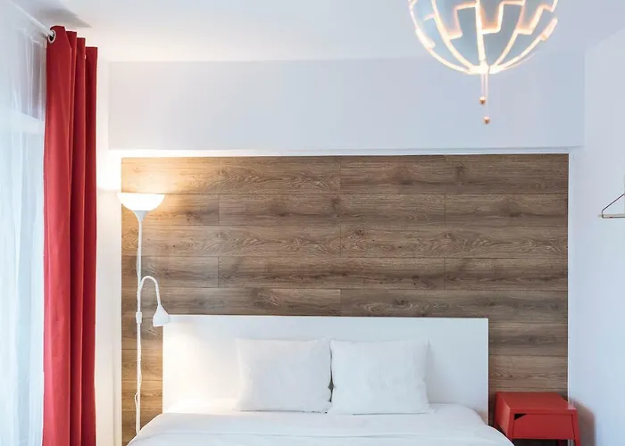 Апартаменти Amazing View - 3br - Piata Unirii Бухарест