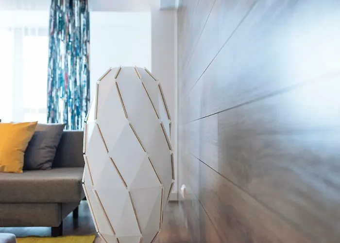 شقة Amazing View - 3br - Piata Unirii